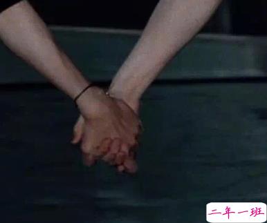 对异地的他表达思恋的句子 再相逢希望我们都在更高处 5