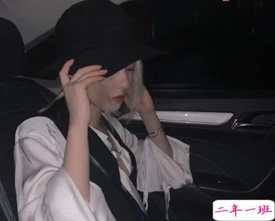 对异地的他表达思恋的句子 再相逢希望我们都在更高处 11