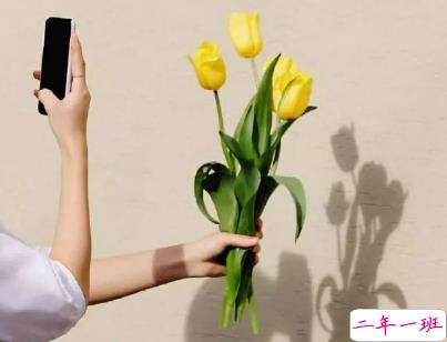 情侣间日常生活的甜句子配图 让人喜笑颜开的甜蜜说说1