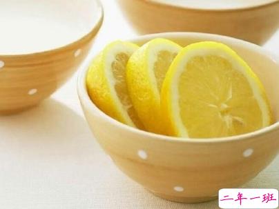 情侣间日常生活的甜句子配图 让人喜笑颜开的甜蜜说说8