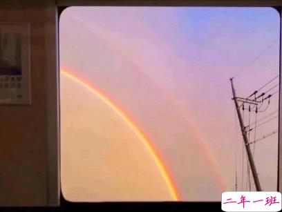 朋友圈经典爱情说说带图片 你若一直在我便一直爱4