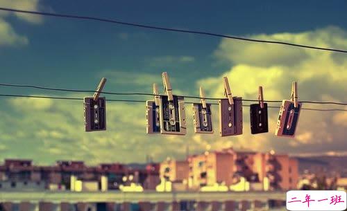 00后暗恋同桌的微信说说带图片 写给暗恋同桌的话6