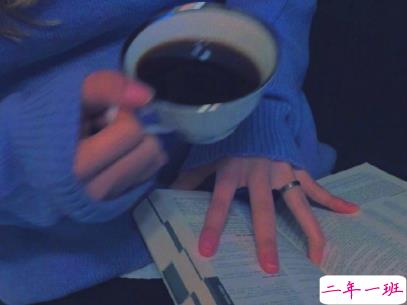 发朋友圈的潮流句子带图片 今年很火的金句高逼格2