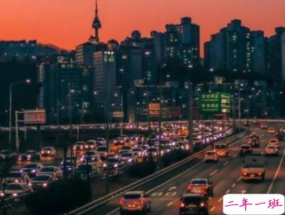 适合假期发的日常句子带图片 2019暑假放假的个性说说短语9