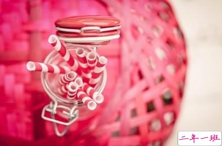 2019微信女生个性说说带图片 你想要的正在向你飞奔而来8