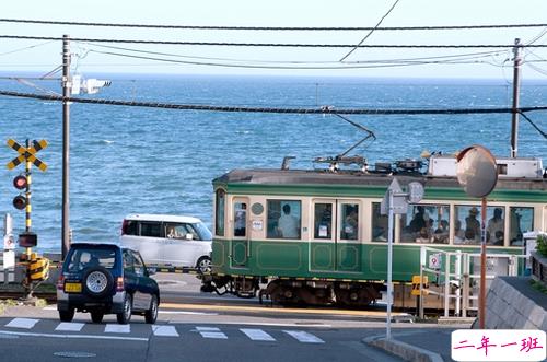 日常爱情说说经典有意义带图片 我喜欢你来自心脏不是口腔10