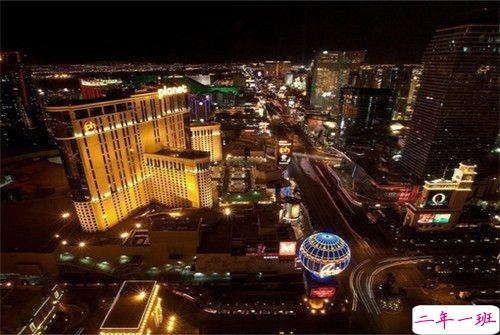 2019情人节秀恩爱说说霸气幸福 高调情侣说说独特有创意配图9