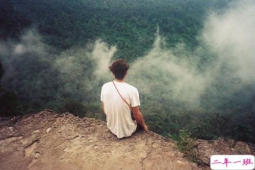 爱错了人换来一身伤痕的说说大全 亲身经历爱情得到的经典伤感说说6