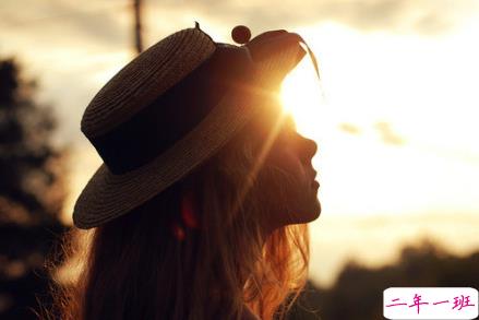 听着很有道理的爱情说说带图片 关于爱情很有哲理的一句话说说10