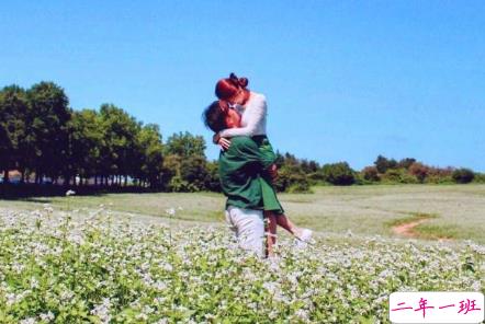 渴望爱情又害怕爱情的一句话说说带图片 期待爱情出现又害怕失望的说说2