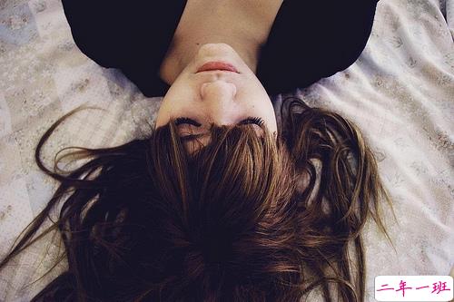 2018最精辟最火的爱情说说配图 关于爱情的经典哲理说说4