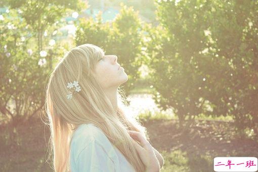 2018最精辟最火的爱情说说配图 关于爱情的经典哲理说说13