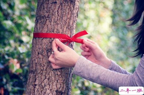 关于爱情很有哲理的经典长说说 爱情是什么?9