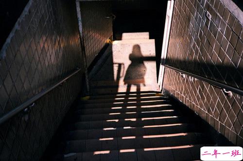 关于爱情很有哲理的经典长说说 爱情是什么?10