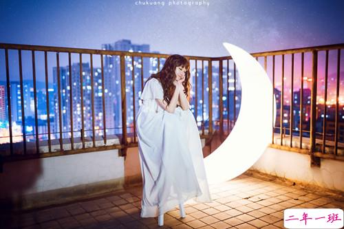 甜蜜的少女心爱情小情话说说带图片 我喜欢走在你的身后这样你就成了我的方向10