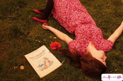 青春校园的经典个性说说配图 怀念青春时光的个性说说12