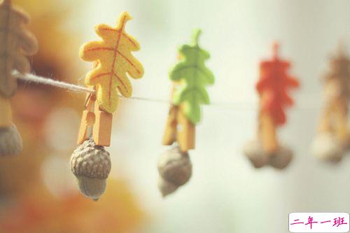 浪漫甜蜜唯美的爱情小句子带图片 世间万物皆不如你眉眼动人4