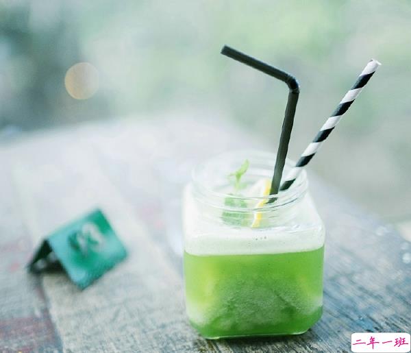 关于一个人旅行的精辟哲理说说带图片 每一次旅行其实都是一场修行10