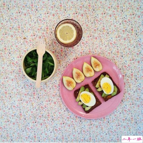 恋爱时的甜蜜小情话温柔的句子带图片 我奔向你就像奔向未来9