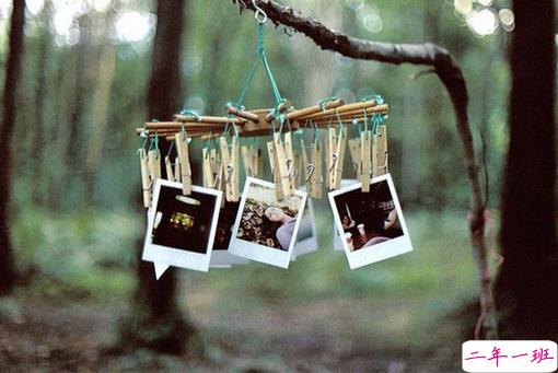 一个人有些孤独的简单图片说说 用一生时间与你话别8