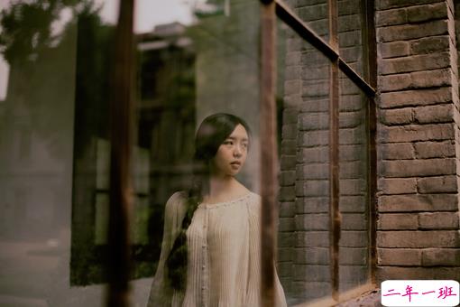 恋爱中只有自己知道的小情绪句子带图片 我见过银河但我仍只爱你这一颗星2