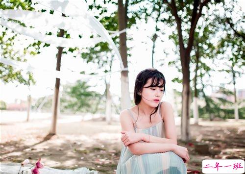 恋爱中只有自己知道的小情绪句子带图片 我见过银河但我仍只爱你这一颗星9