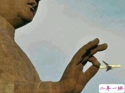 适合社会人的个性说说带图片:一巴掌拍醒所有痴心和妄想13