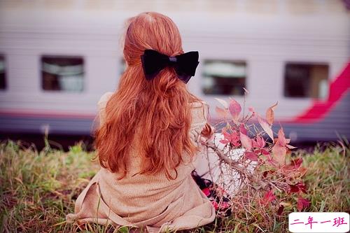 恋爱中只有自己知道的小情绪句子带图片 我见过银河但我仍只爱你这一颗星15