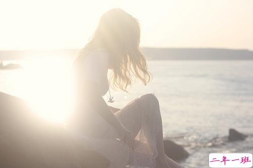 写给异地恋的说说带图片 愿你漂洋过海有人在彼岸等你13