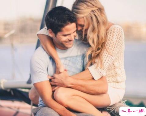 qq朋友圈关于爱情的图片说说大全2018 陪你直到世界尽头5