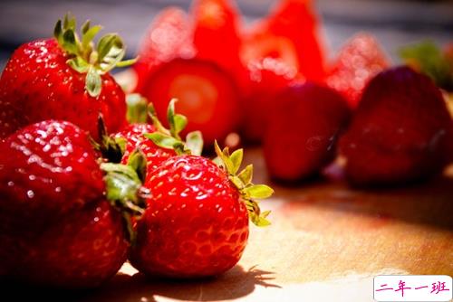 朋友圈晒美食的搞笑说说带图片 关于吃货的说说简短精辟20191