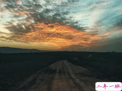 网络热门经典说说句子配图 一句话经典说说带图片5