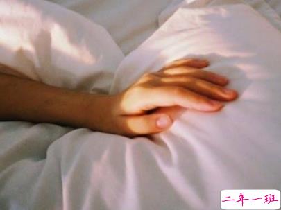 网络热门经典说说句子配图 一句话经典说说带图片6