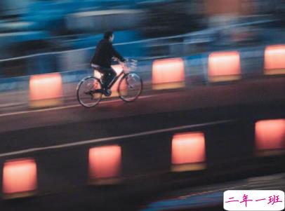 晚安励志语录致自己配图 晚安心语简短好听带图片4