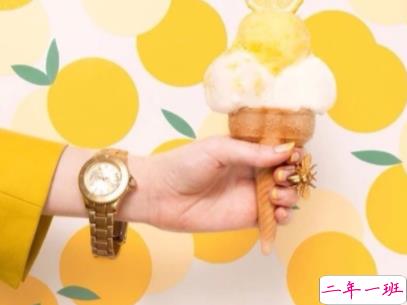 阳光励志说说致自己配图 理想高于天越苦越向前4