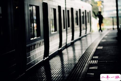 激励自己的经典说说精选带图片 现实社会中的励志经典句子13