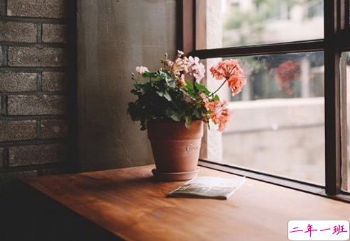 很扎心但很有道理的励志说说带图片 激励人心的很现实的一句话说说11