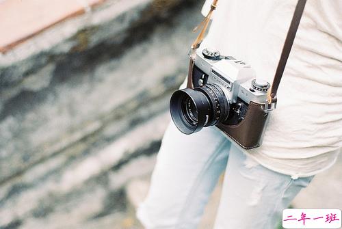 关于现实生活人生的哲理说说带图片 一个人活着应该永远要把目光投向远方8