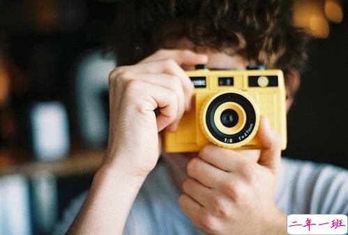 关于爱情的经典精辟说说带图片 人一旦爱了一颗心就能百转千回2