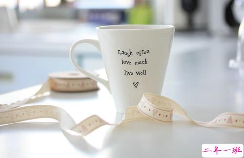 正能量的早安心语写给有点低落沮丧的你的图片说说7