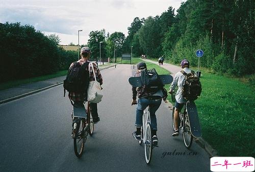 青春友情天长地久的说说带图片 万水千山有你们陪我一起走过6