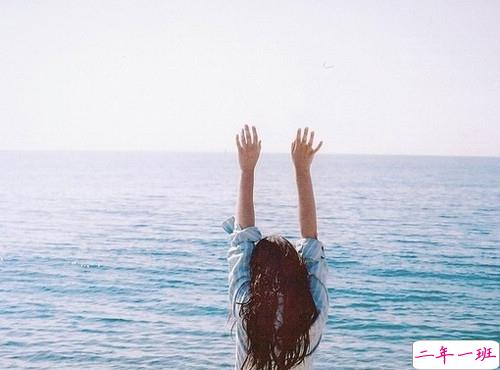 关于成长和青春唯美有道理的句子带图片 每个人都是自己的英雄8