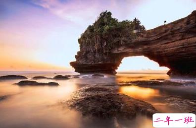 正能量说说配图朋友圈必赞的:身材不好就去锻炼,没钱就努力去赚2