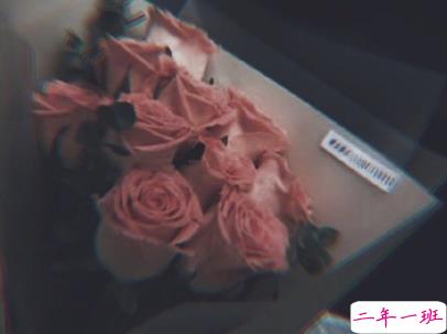 最伤感的晚安句子精选配图 有点忧伤的简单说说13