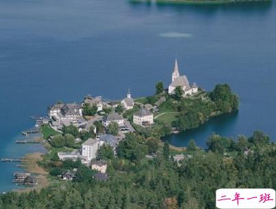 外面大风的句子说说带图片 风太大的心情短语发朋友圈1