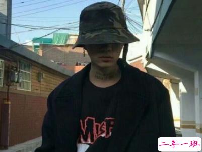 男生朋友圈伤感说说配图 男生深受打击的说说9