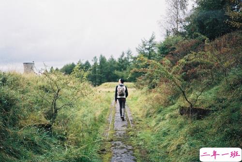 伤感心痛的说说带图片 一颗心已经破碎的伤感说说6