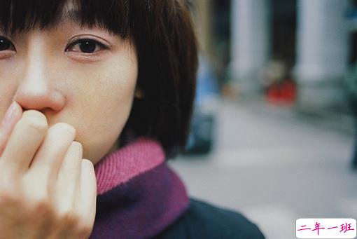 伤感心痛的说说带图片 一颗心已经破碎的伤感说说10