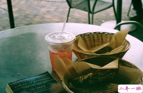 刺痛内心的伤感说说带图片 2019最新失落伤感的句子合集6