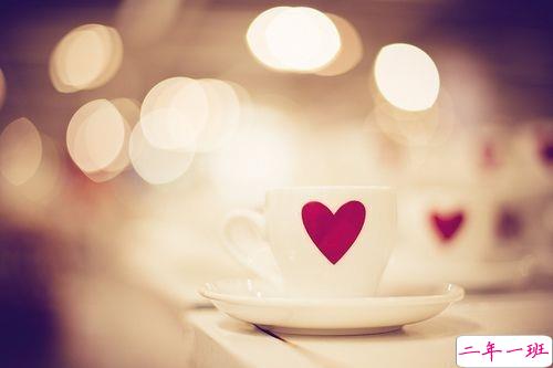 一个人挣扎的说说伤感心累带图片 睡不着心里不舒服的说说2